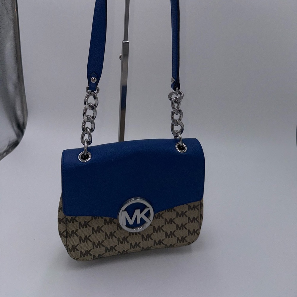 Michael Kors Blue and Beige MK Logo shoulder bag NWOT